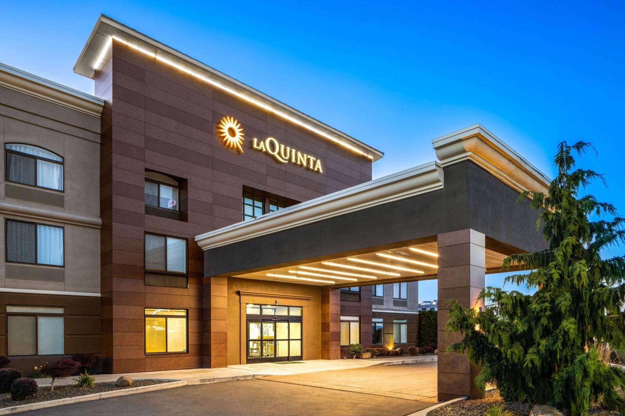 La Quinta By Wyndham Hotel 3*